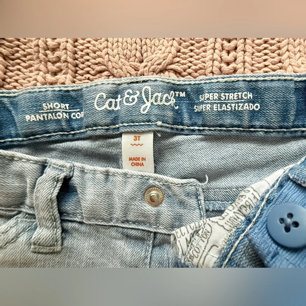 Cat & Jack Super Stretch Denim Shorts — Size 3T